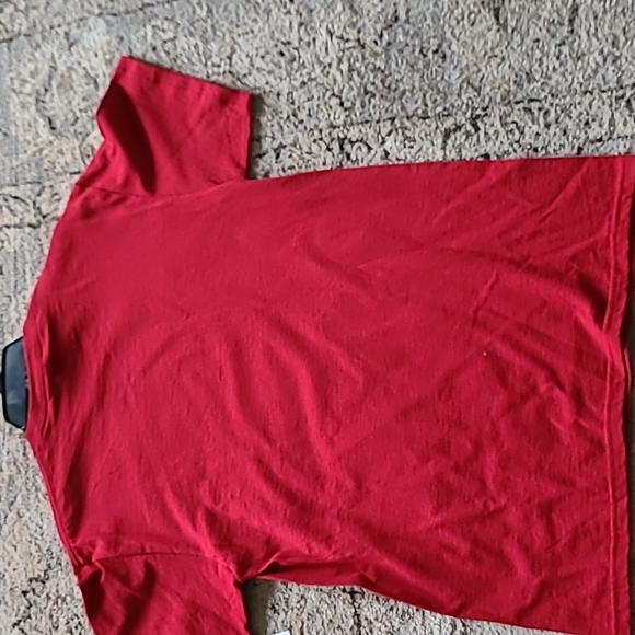 NWT DELTA PRO WEIGHT SANTA'S T-SHIRT - Picture 4 of 4